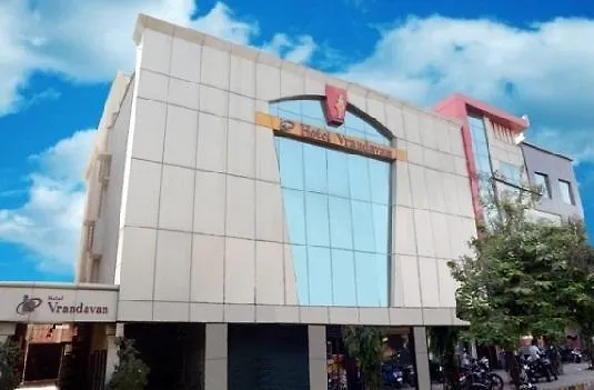 Hotel Vrandavan-1